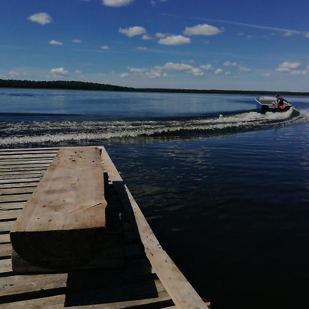 Muižnieki kempings Renda Bagian luar foto