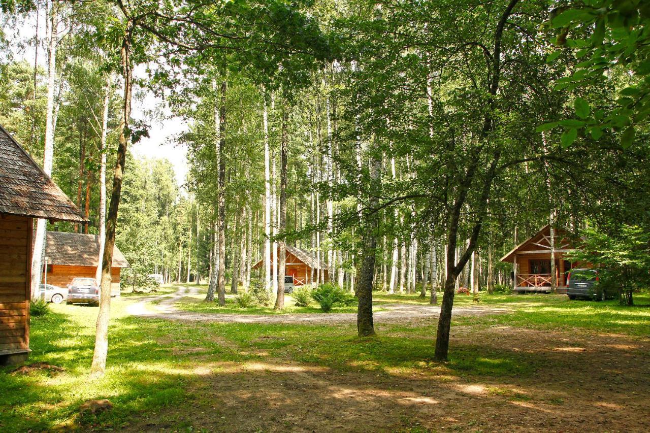 Muižnieki kempings Renda Bagian luar foto